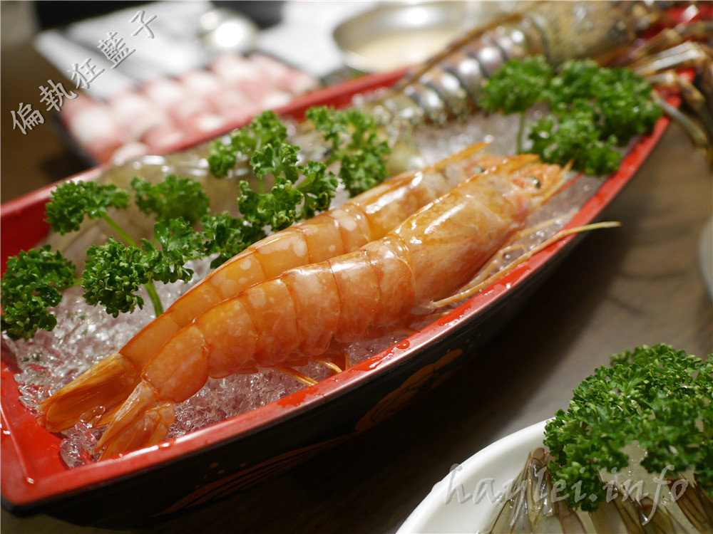 十勝川鍋物大里二店-神隊友組合餐,兩人只要999,龍蝦、天使紅蝦、南美白蝦、台灣生態蝦一次滿足,絕對讓你吃到蝦蝦叫!韓國瑜造型湯圓可愛又好吃~台中大里/台中鍋物推薦/大里美食/大里火鍋推薦/大里平價火鍋/大里高CP美食/大里聚餐/海鮮火鍋/十客棧鮮廚房/菜單 中式料理 攝影 民生資訊分享 飲食集錦