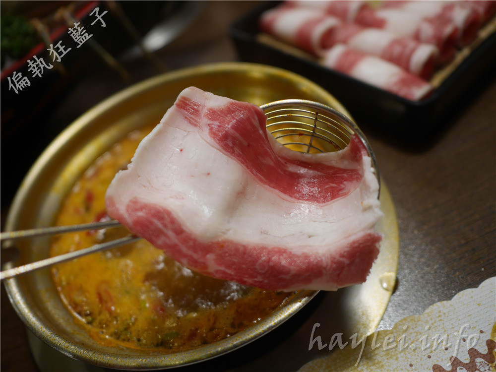 十勝川鍋物大里二店-神隊友組合餐,兩人只要999,龍蝦、天使紅蝦、南美白蝦、台灣生態蝦一次滿足,絕對讓你吃到蝦蝦叫!韓國瑜造型湯圓可愛又好吃~台中大里/台中鍋物推薦/大里美食/大里火鍋推薦/大里平價火鍋/大里高CP美食/大里聚餐/海鮮火鍋/十客棧鮮廚房/菜單 中式料理 攝影 民生資訊分享 飲食集錦