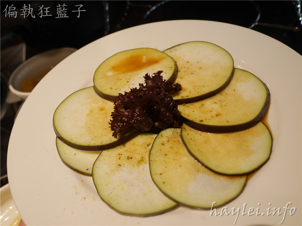 將進酒-素燒烤殿Vegetarian BBQ-食材精緻高級,桌邊服務親切,有著雅致風情的素食界屋馬燒烤餐廳~連小老虎都能接受素食的美味!台中西區美食/台中燒烤/台中蔬食餐廳/台中素食料理/素食餐廳推薦/素食燒烤/素食美食/創新素食/創意料理/純素可食/蛋奶素/健康蔬食//將進酒菜單/vgbbq 中式料理 攝影 日式料理 民生資訊分享 飲食集錦