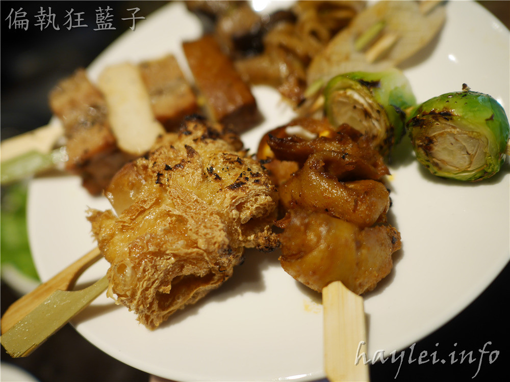 將進酒-素燒烤殿Vegetarian BBQ-食材精緻高級,桌邊服務親切,有著雅致風情的素食界屋馬燒烤餐廳~連小老虎都能接受素食的美味!台中西區美食/台中燒烤/台中蔬食餐廳/台中素食料理/素食餐廳推薦/素食燒烤/素食美食/創新素食/創意料理/純素可食/蛋奶素/健康蔬食//將進酒菜單/vgbbq 中式料理 攝影 日式料理 民生資訊分享 飲食集錦