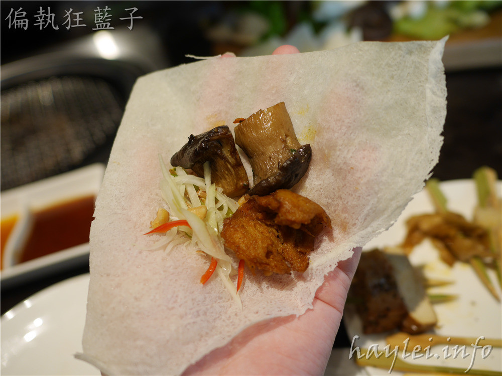 將進酒-素燒烤殿Vegetarian BBQ-食材精緻高級,桌邊服務親切,有著雅致風情的素食界屋馬燒烤餐廳~連小老虎都能接受素食的美味!台中西區美食/台中燒烤/台中蔬食餐廳/台中素食料理/素食餐廳推薦/素食燒烤/素食美食/創新素食/創意料理/純素可食/蛋奶素/健康蔬食//將進酒菜單/vgbbq 中式料理 攝影 日式料理 民生資訊分享 飲食集錦