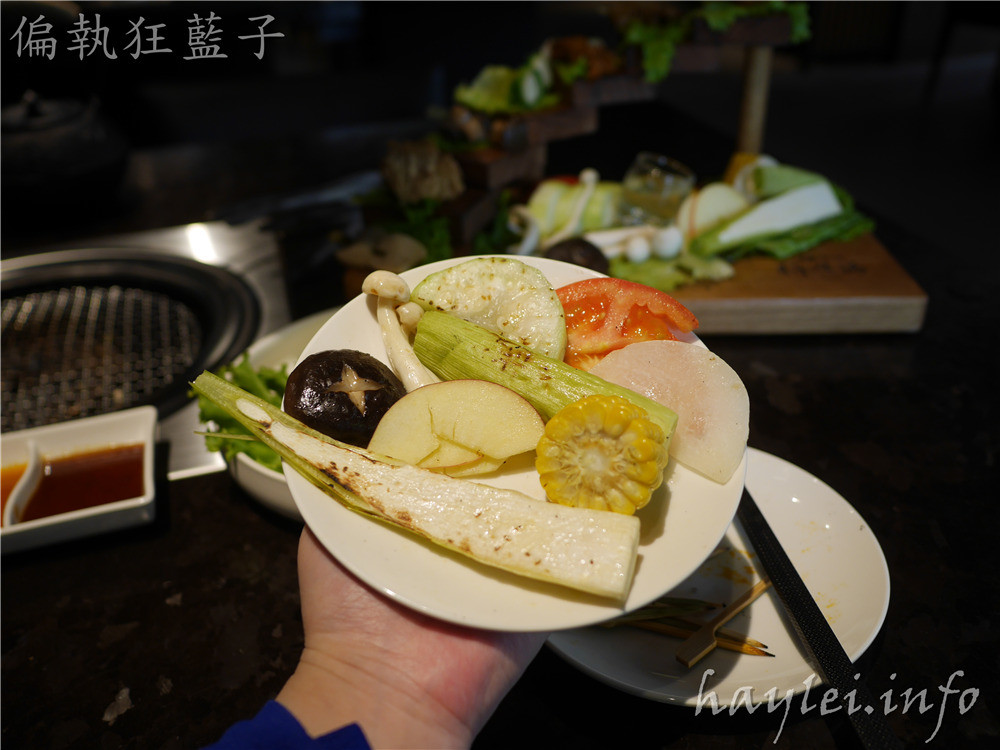 將進酒-素燒烤殿Vegetarian BBQ-食材精緻高級,桌邊服務親切,有著雅致風情的素食界屋馬燒烤餐廳~連小老虎都能接受素食的美味!台中西區美食/台中燒烤/台中蔬食餐廳/台中素食料理/素食餐廳推薦/素食燒烤/素食美食/創新素食/創意料理/純素可食/蛋奶素/健康蔬食//將進酒菜單/vgbbq 中式料理 攝影 日式料理 民生資訊分享 飲食集錦
