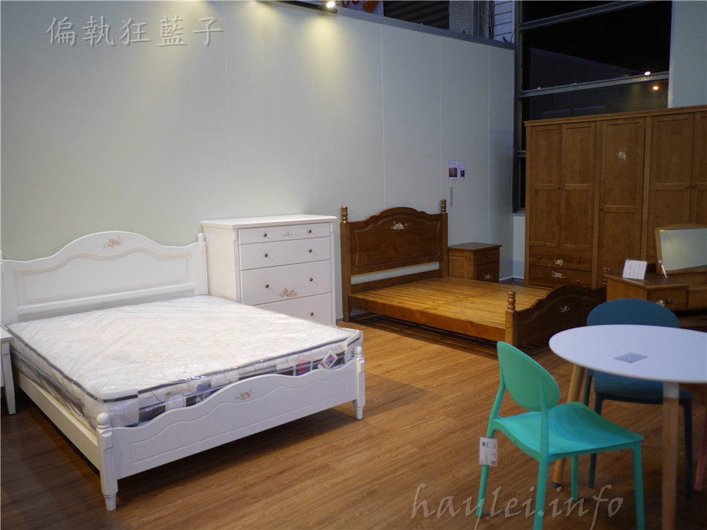 品歐家具台中店@豐原八方國際觀光夜市-各類傢俱、家飾琳瑯滿目,進到擺設展區,如同進到別人家,感受不同生活情境!室內設計/房屋布置/北歐簡約風/法國鄉村風/美式鄉村風/簡約傢俱/精品傢俱/居家生活/家俱/家具 國內外住宿相關 攝影 民生資訊分享