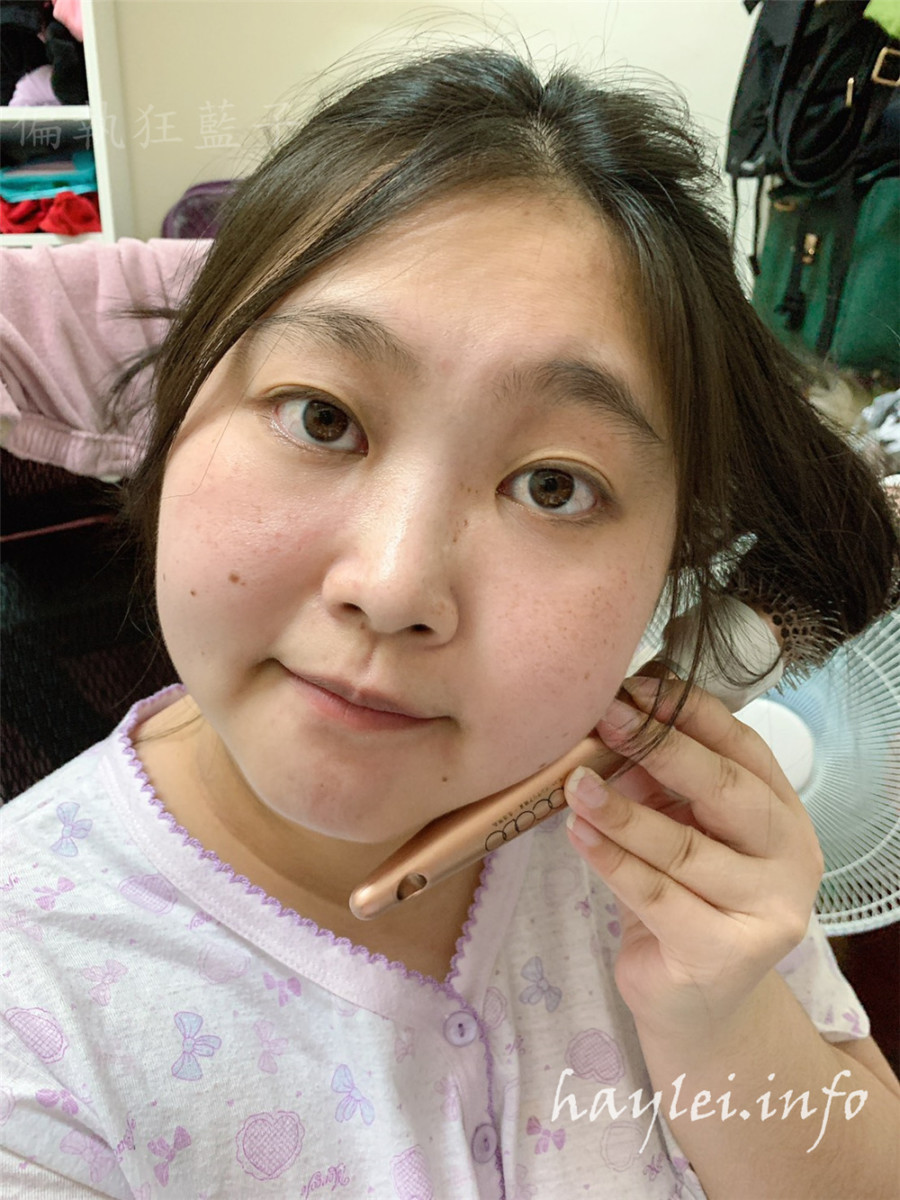 魔法豆品味生活mocodo玫瑰金髮梳-舒壓氣墊按摩梳、陶瓷熱塑捲梳、3D彈性順髮梳,一次備齊沙龍級工具梳,秀髮維護更加舒心~居家沙龍美髮/美髮齒梳/耐高溫梳針/抗靜電/抗毛躁/抗糾結/頭皮按摩/快速乾髮/輕鬆順髮/沙龍級梳具推薦/捲髮技巧分享 健康養身 攝影 民生資訊分享 美髮相關 自己動手做!