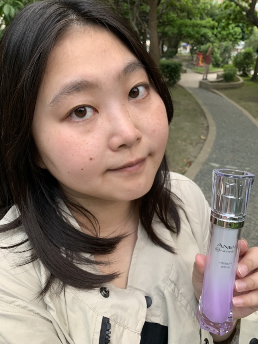 AVON雅芳新活恆白松露精華-臉看起來更透、更耀的小秘密,持久使用,膚況維持能力佳,肌膚似乎更細緻了 intensive serum/母胎光透科技/雅芳護膚/肌膚保養/改善暗沉/滋潤/保濕/明亮/好吸收 保養品分享 彩妝品 彩妝品分享 攝影 民生資訊分享