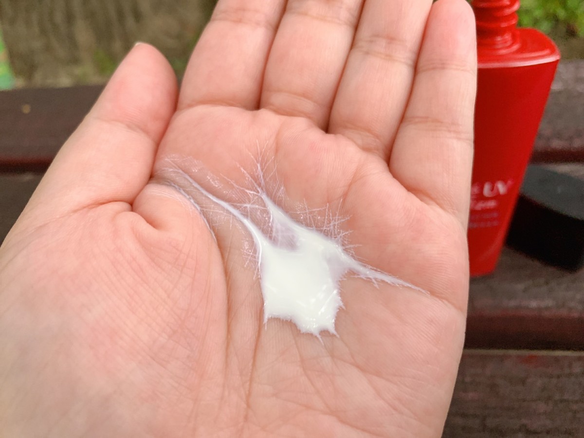 2019夏天防曬推薦/碧柔BioréA極效防曬乳SPF50+PA++++市面上最高等級防曬,滑順好延展,清爽柔滑不起屑,超強耐磨擦,即使整天不補擦都很安心,立可白劑型用前要搖一搖,防曬效果很夠力,超級好用!Bioré UV Athlizm skin protect milk/清爽防曬/不黏膩/日常保養/高係數防曬推薦/妝前隔離/妝前打底/skincare/sun protection/防水耐汗/耐磨擦防曬/可當粧前隔離乳/Bioré防曬好用 保養品分享 健康養身 彩妝品 彩妝品分享 攝影 民生資訊分享