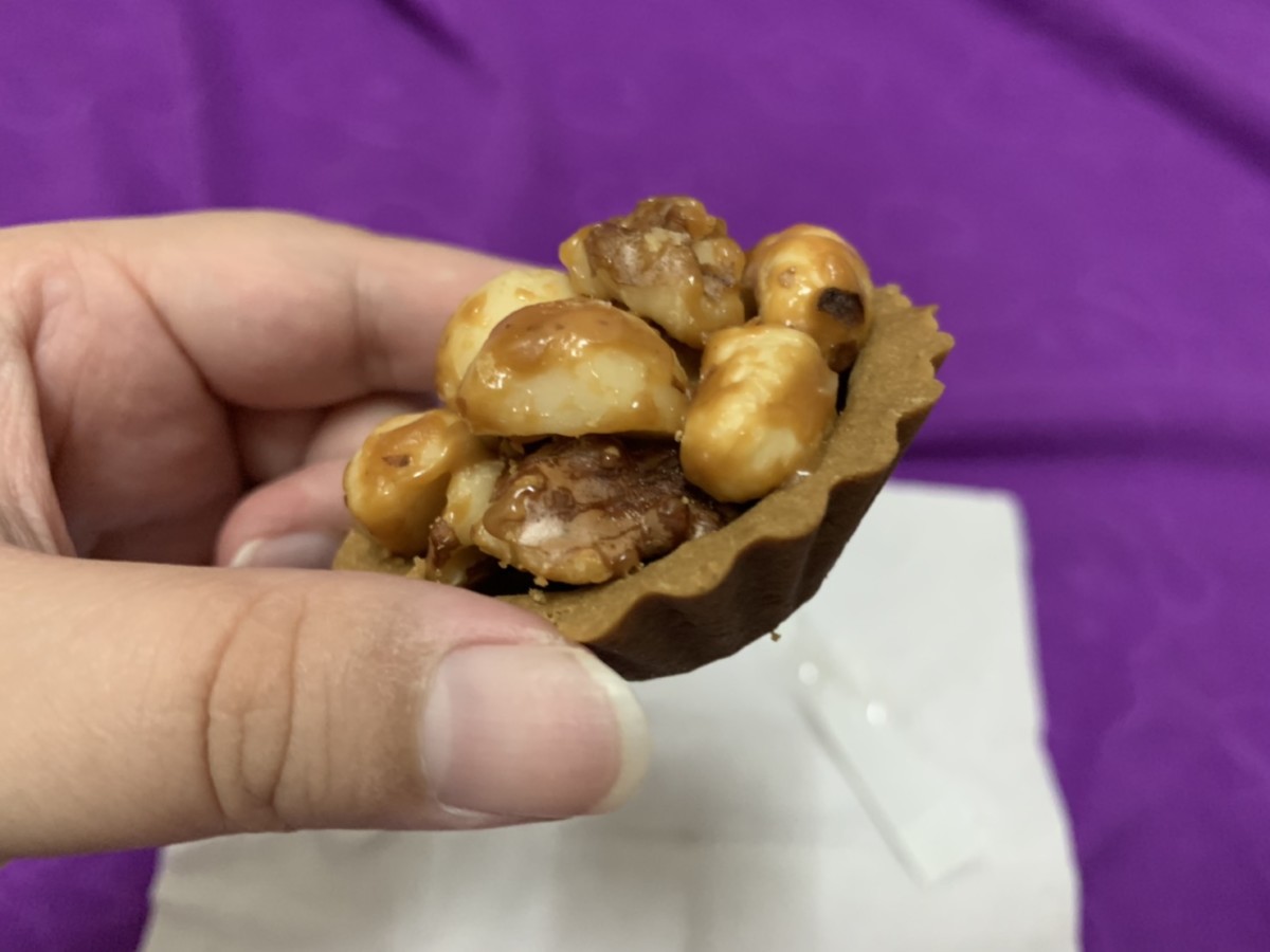 2019甜點推薦-HARU手作夏威夷綜合堅果豆塔-甜香酥脆的美味小點，大人小孩都喜歡，送禮自用兩相宜！宅配點心/團購甜點/辦公室點心推薦/辦公室下午茶推薦/長輩送禮推薦/健康堅果塔推薦/堅果塔禮盒推薦/宅配團購堅果豆塔/吃出健康/富含不飽和脂肪酸/核桃/夏威夷豆/腰果/春手作/塔/nuts tart 宅配食記 攝影 民生資訊分享 飲食集錦 