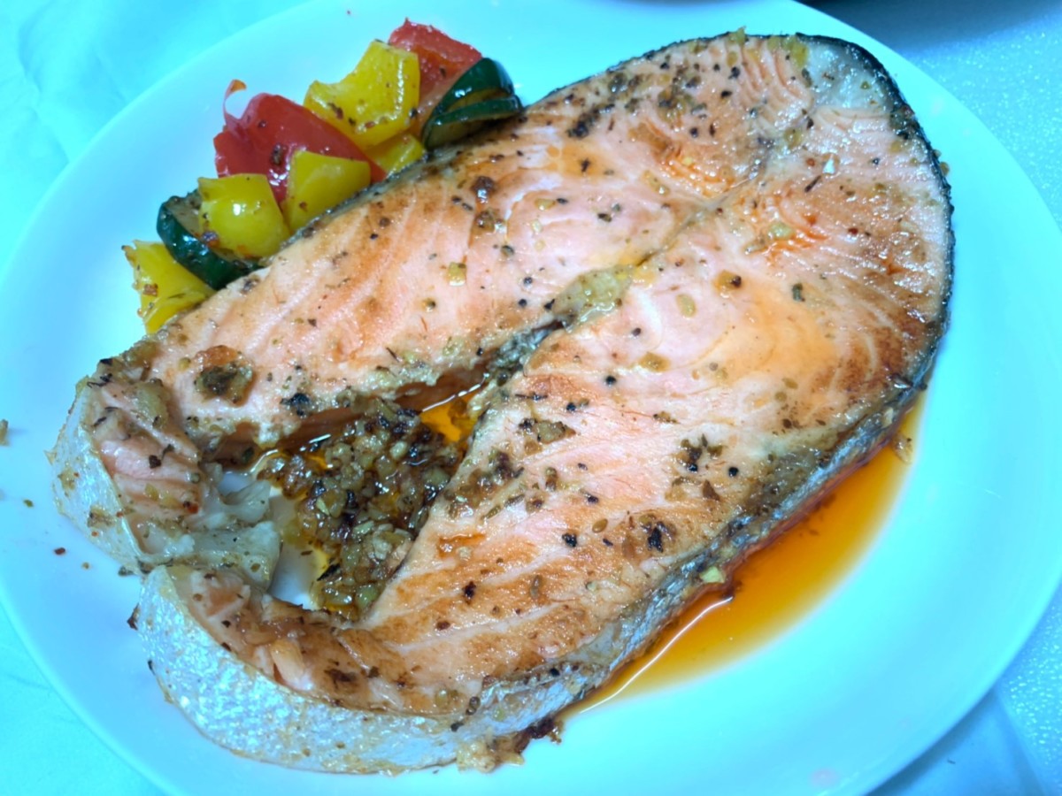 盛和風食集/紐西蘭國王鮭魚King Salmon-進口無毒鮭魚,帶著獨特奶油香且油脂豐富煎不老鮭,一吃難忘這豐美柔嫩、香氣十足的口感!魚油含量是所有鮭魚之冠,連米其林主廚都讚嘆的夢幻食材~文內有折價券$150元序號!優惠資訊/冷凍宅配美食/新鮮海鮮/鮭魚推薦/不用解凍直接煎/好上手不易失敗的煎魚料理/國王鮭輪切新手下廚100%成功/在家煮/居家烹飪/食譜分享/簡單食譜/簡單做好菜 中式料理 健康養身 宅配食記 攝影 民生資訊分享 自己動手做! 飲食集錦