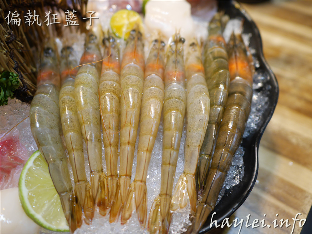 台北松山區火鍋推薦/極蜆鍋物-蜆湯現場熬煮,湯頭非常鮮香,食材非常新鮮,先吃完火鍋再煮粥,CP值高,吃的開心又滿足!火鍋/hotpot/民生社區美食/台北火鍋/蜆鍋/新鮮食材/美味料理/台灣火鍋/松山美食推薦/交通方便 中式料理 攝影 民生資訊分享 飲食集錦