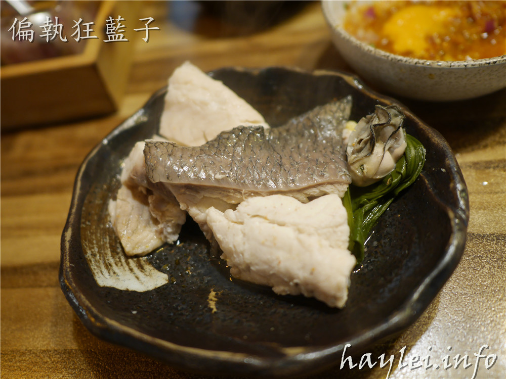 台北松山區火鍋推薦/極蜆鍋物-蜆湯現場熬煮,湯頭非常鮮香,食材非常新鮮,先吃完火鍋再煮粥,CP值高,吃的開心又滿足!火鍋/hotpot/民生社區美食/台北火鍋/蜆鍋/新鮮食材/美味料理/台灣火鍋/松山美食推薦/交通方便 中式料理 攝影 民生資訊分享 飲食集錦