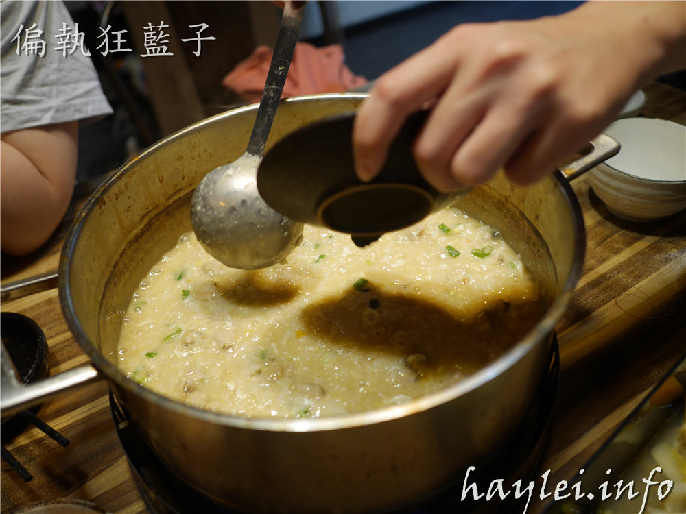 台北松山區火鍋推薦/極蜆鍋物-蜆湯現場熬煮,湯頭非常鮮香,食材非常新鮮,先吃完火鍋再煮粥,CP值高,吃的開心又滿足!火鍋/hotpot/民生社區美食/台北火鍋/蜆鍋/新鮮食材/美味料理/台灣火鍋/松山美食推薦/交通方便 中式料理 攝影 民生資訊分享 飲食集錦