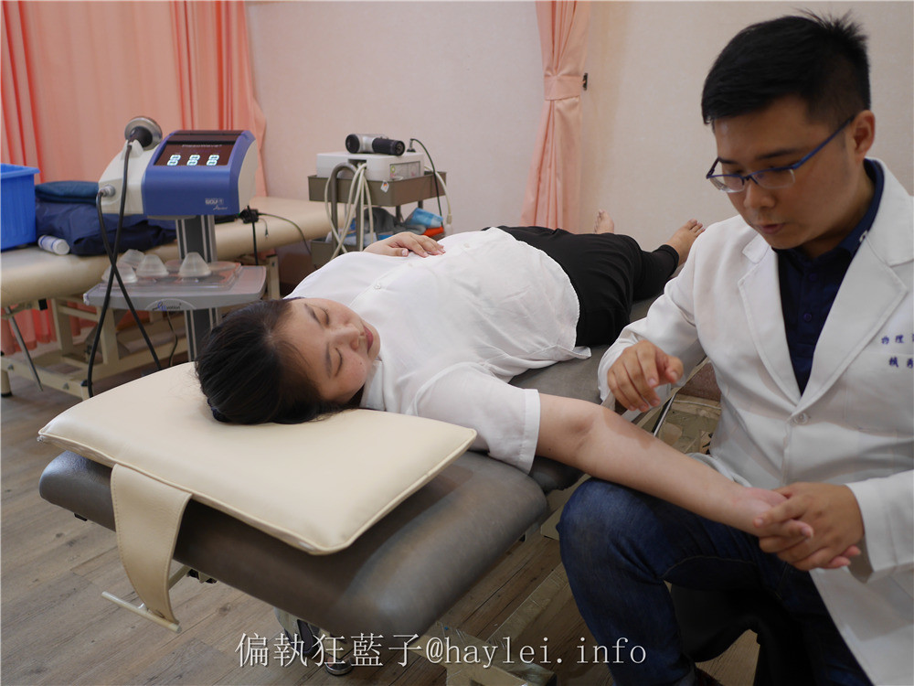 台中南屯/富馨物理治療所-緩解疼痛症狀,改善生活品質,不用去大醫院掛號,也能享受專業級醫療,節省時間,在地人安心、放心的好選擇~體外震波/五十肩/腕隧道症候群/旋轉肌症候群/落枕/肩頸疼痛/閃腰/腰臀疼痛/梨狀肌症候群/膝痛/足踝扭傷 健康養身 攝影 民生資訊分享 紓發緒感