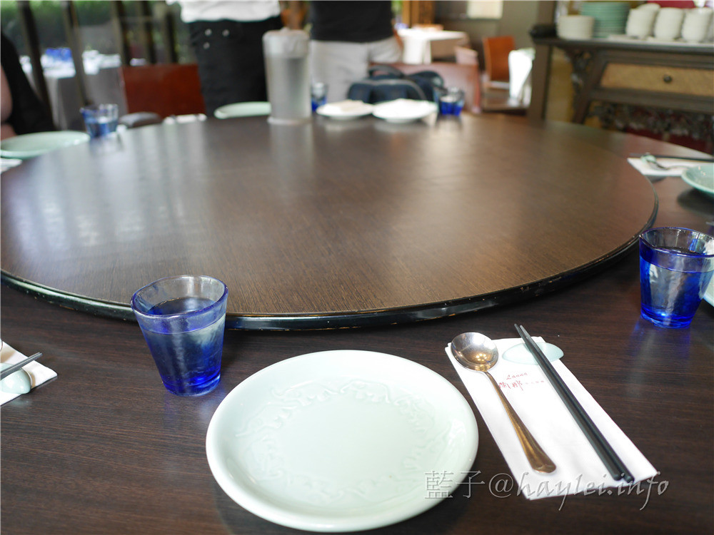 蘭那泰式餐廳(市政店)-嚴選泰國進口食材,想吃道地泰國菜,選榮獲泰國經貿辦事處認證的Thai Select 泰精選餐廳準沒錯!泰菜首選推薦泰式宮廷豬腳、酸辣海鮮湯、泰式檸檬雞、芭芭斯咖哩魚片、清蒸檸檬鱸魚等。泰好吃/台中美食/異國料理/台中泰國餐廳/泰菜料理/泰餐推薦/泰國美食/蘭那泰式餐廳菜單 攝影 民生資訊分享 飲食集錦