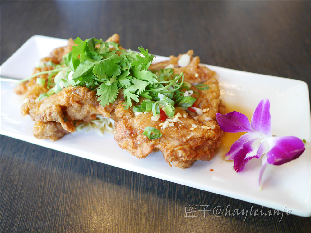 蘭那泰式餐廳(市政店)-嚴選泰國進口食材,想吃道地泰國菜,選榮獲泰國經貿辦事處認證的Thai Select 泰精選餐廳準沒錯!泰菜首選推薦泰式宮廷豬腳、酸辣海鮮湯、泰式檸檬雞、芭芭斯咖哩魚片、清蒸檸檬鱸魚等。泰好吃/台中美食/異國料理/台中泰國餐廳/泰菜料理/泰餐推薦/泰國美食/蘭那泰式餐廳菜單 攝影 民生資訊分享 飲食集錦
