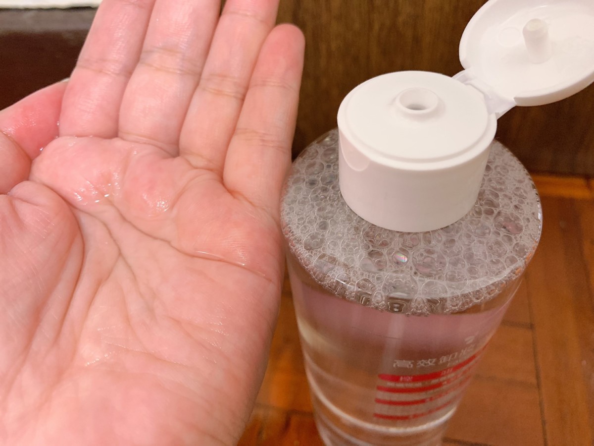 雪芙蘭卸妝產品評測-淨透水潤卸妝乳、高效眼唇卸妝液 、清爽保濕卸妝油、控油淨白高效卸妝水,快速卸妝的超強清潔力,MIT的超值平價好選擇!卸妝推薦2019/肌膚清潔/臉部卸妝/卸除彩妝/卸妝/臉部保養/臉部清潔/清潔保養/彩妝清潔/肌膚保養/國貨之光/MIT保養/國產品牌/美妝保養/盛香堂/雪芙蘭/cellina 保養品分享 彩妝品 彩妝品分享 攝影 民生資訊分享