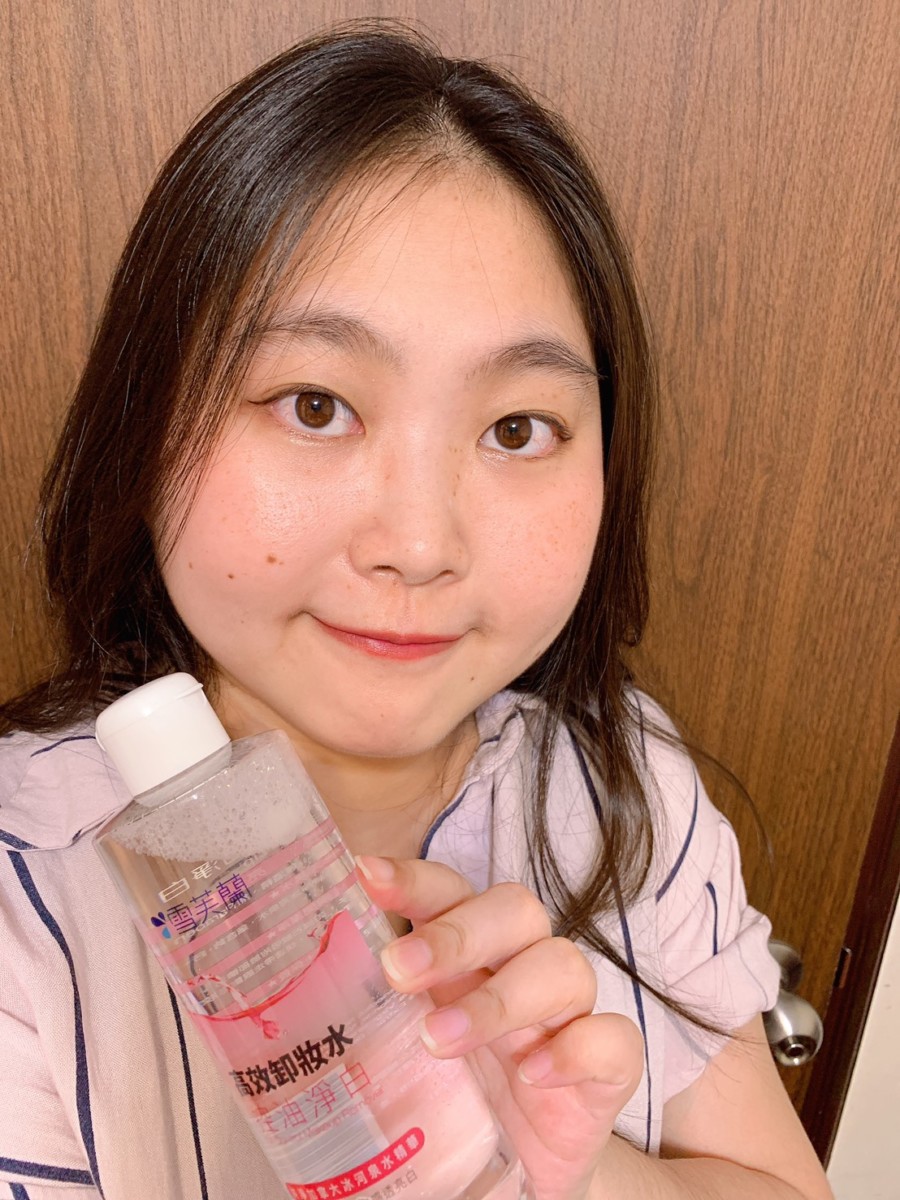 雪芙蘭卸妝產品評測-淨透水潤卸妝乳、高效眼唇卸妝液 、清爽保濕卸妝油、控油淨白高效卸妝水,快速卸妝的超強清潔力,MIT的超值平價好選擇!卸妝推薦2019/肌膚清潔/臉部卸妝/卸除彩妝/卸妝/臉部保養/臉部清潔/清潔保養/彩妝清潔/肌膚保養/國貨之光/MIT保養/國產品牌/美妝保養/盛香堂/雪芙蘭/cellina 保養品分享 彩妝品 彩妝品分享 攝影 民生資訊分享