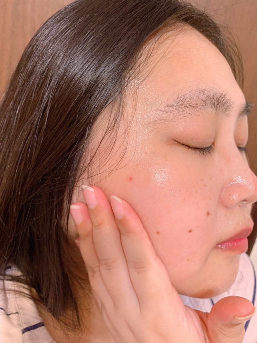 雪芙蘭卸妝產品評測-淨透水潤卸妝乳、高效眼唇卸妝液 、清爽保濕卸妝油、控油淨白高效卸妝水,快速卸妝的超強清潔力,MIT的超值平價好選擇!卸妝推薦2019/肌膚清潔/臉部卸妝/卸除彩妝/卸妝/臉部保養/臉部清潔/清潔保養/彩妝清潔/肌膚保養/國貨之光/MIT保養/國產品牌/美妝保養/盛香堂/雪芙蘭/cellina 保養品分享 彩妝品 彩妝品分享 攝影 民生資訊分享