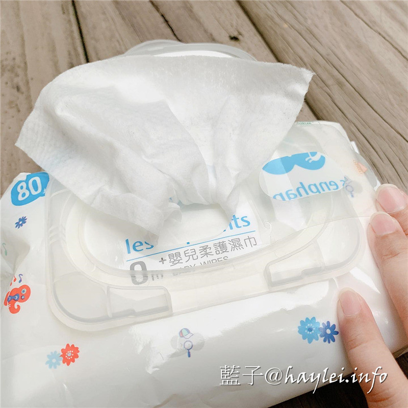 les enphants/麗嬰房舒柔超厚嬰兒濕巾,純水濕紙巾紙張增厚高含水量,材質柔軟不易摩擦肌膚。採用EDI超純水,不含酒精、香料及MI、Paraben、丙二醇等風險成分。多次貼濕巾蓋能重複使用,感覺更環保。肌膚保養/夏季護膚/擦拭肌膚/清潔肌膚/居家照護/外出旅遊/健康衛生/嬰兒用品 保養品分享 健康養身 國內外住宿相關 攝影 民生資訊分享