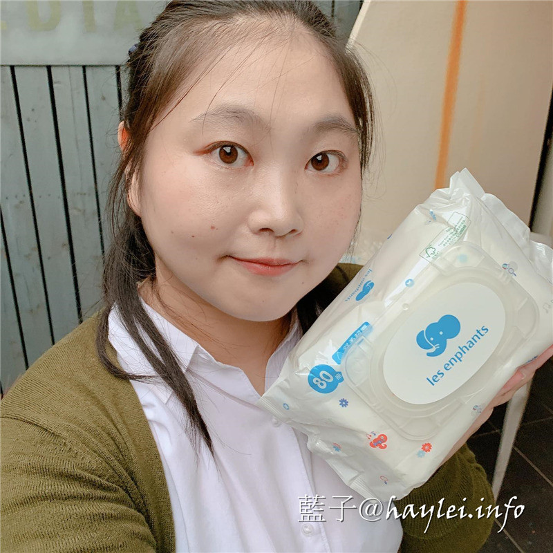 les enphants/麗嬰房舒柔超厚嬰兒濕巾,純水濕紙巾紙張增厚高含水量,材質柔軟不易摩擦肌膚。採用EDI超純水,不含酒精、香料及MI、Paraben、丙二醇等風險成分。多次貼濕巾蓋能重複使用,感覺更環保。肌膚保養/夏季護膚/擦拭肌膚/清潔肌膚/居家照護/外出旅遊/健康衛生/嬰兒用品 保養品分享 健康養身 國內外住宿相關 攝影 民生資訊分享