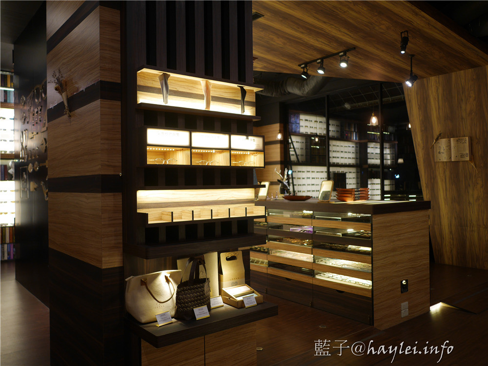 台中一日遊推薦/樂活眼鏡中科店-款式多樣且配鏡超專業、火鍋106 | 粵式豬肚煲鍋公益店-胡椒湯底鮮香夠味超好喝、東海大學路思義教堂-適合拍照取景、東海乳品小棧-鮮奶&乳酪蛋糕很棒!台中旅遊/台中美食/美食景點/台中打卡景點/台中火鍋/台中配眼鏡/台中配鏡推薦/台中眼鏡推薦/專業驗光/樂活眼鏡/眼鏡/實戴/lohas/眼鏡行/手造眼鏡/藍光眼鏡/名牌眼鏡/妝美堂/網美咖啡/特調咖啡 國內外住宿相關 攝影 民生資訊分享 飲食集錦