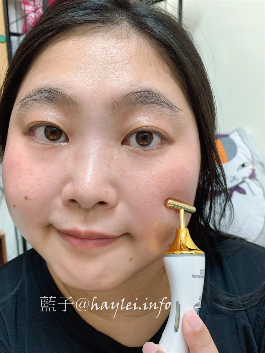 淘寶開箱/高CP好物分享-居家護膚金稻美容導入儀,Gracebabi美妝蛋組合,兩相加乘讓我妝感精緻服貼,提升顏值的秘密武器!金稻瘦臉棒/光子亮膚儀/Gracebabi美妝蛋/酒紅美妝蛋/淘寶開箱日/99划算節/買美容家電上淘寶/肌膚保養/彩妝化妝工具/美妝蛋推薦2019/美容儀推薦2019/淘寶心得/3c開箱/美容儀分享 保養品分享 健康養身 彩妝品 彩妝品分享 攝影 民生資訊分享