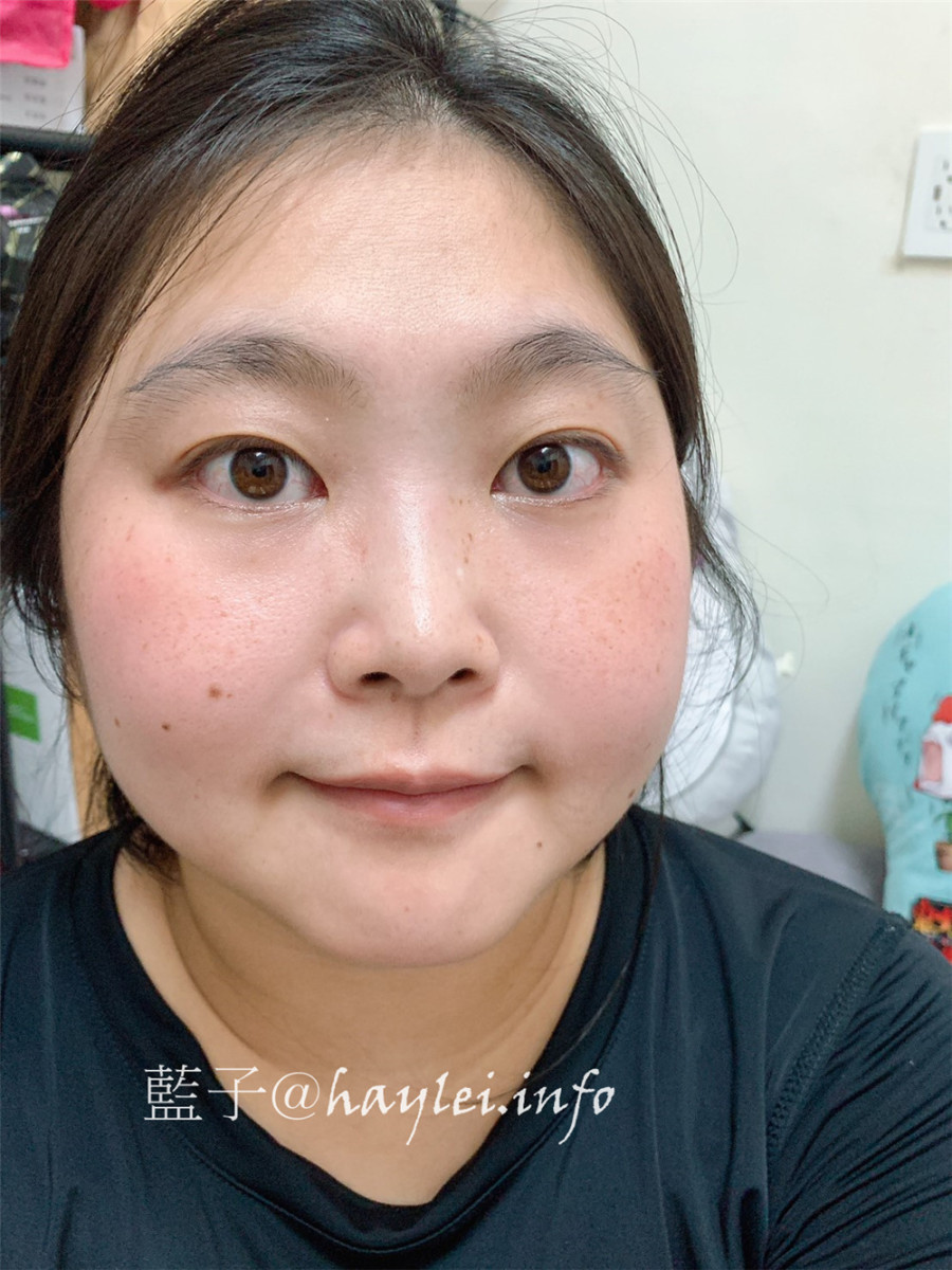 淘寶開箱/高CP好物分享-居家護膚金稻美容導入儀,Gracebabi美妝蛋組合,兩相加乘讓我妝感精緻服貼,提升顏值的秘密武器!金稻瘦臉棒/光子亮膚儀/Gracebabi美妝蛋/酒紅美妝蛋/淘寶開箱日/99划算節/買美容家電上淘寶/肌膚保養/彩妝化妝工具/美妝蛋推薦2019/美容儀推薦2019/淘寶心得/3c開箱/美容儀分享 保養品分享 健康養身 彩妝品 彩妝品分享 攝影 民生資訊分享