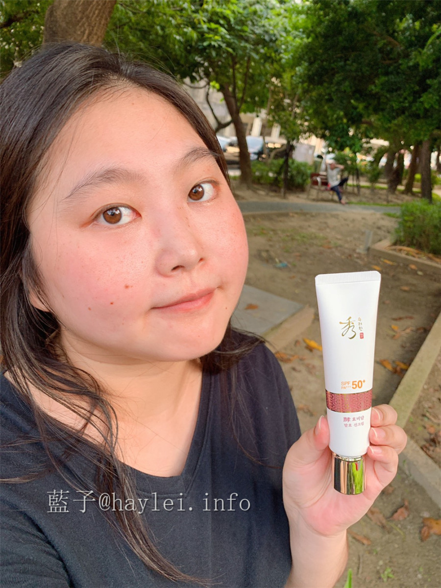 Sooryehan秀雅韓酵飛燕百酵秘淡青春防護霜SPF50+/PA+++ 防曬心得 防曬推薦2019/韓國美妝品/韓國防曬/肌膚保養/紫外線防護/Hyobidam Fermented Sun Cream/開架防曬/寶雅醫美櫃/高係數防曬/滋潤防曬/韓方護膚品牌/LG護膚品牌 保養品分享 健康養身 彩妝品 彩妝品分享 攝影 民生資訊分享