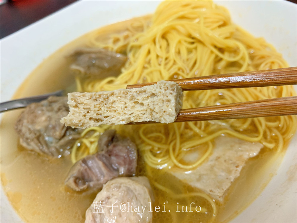 秋冬食補推薦-帝王食補薑母鴨隨食補/薑母鴨獨享杯,濕涼天氣溫補補品,一個人也能好好吃!冷凍宅配美食//養生美食/便利快速省時/美味薑母鴨/加熱即食/料理包/即食包/老薑是冬季裡吃的暖暖包/健康養生/食補/黑麻油米酒紅面番鴨鴨腿肉凍豆腐鴨肉丸黃金麵線/麻油料理/療癒美食/台灣人情味/帝王食補板橋總店 中式料理 健康養身 宅配食記 攝影 新北美食 民生資訊分享 飲食集錦
