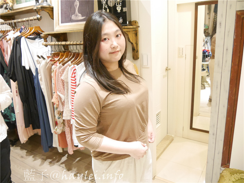 新竹市東區/女裝穿搭/Madame V 袂丹薇歐風靚品-百年掛畫加持,不定時加更飾品、家居、古董、服裝等商品,是間常常令人有驚喜感的特色雜貨店!新竹旅遊/拍照打卡景點/新竹居家店/新竹服飾/新竹精品/挖寶/新竹關東路/質感小店/grocery store/mixed shop/旅遊探店/流行服飾/生活物件 攝影 民生資訊分享 穿搭分享
