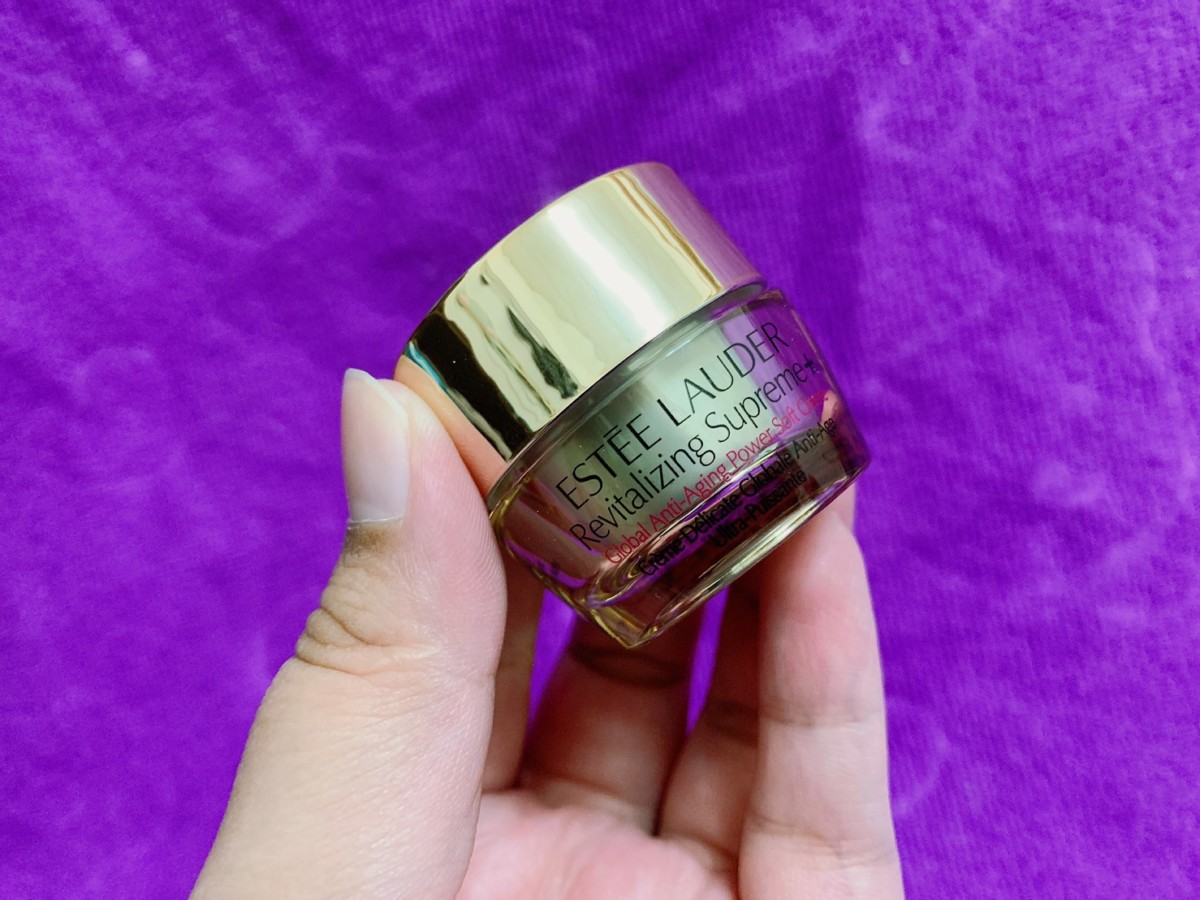 Estee Lauder 雅詩蘭黛 年輕肌密無敵霜 使用後清爽不黏膩吸收極快的乳霜,當妝前保養很適合!美妝保養/肌膚保養/skincare/facial cream/light/revitalizing supreme+ global anti-aging power sofe creme/藍子愛美麗/藍子愛保養/輕熟齡保養 保養品分享 彩妝品 彩妝品分享 攝影 民生資訊分享
