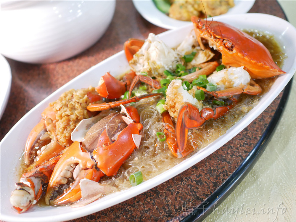 台中年菜外帶2020-大祥海鮮燒鵝餐廳-圍爐聚餐準備年菜不再大費周章,年菜當天現做,食材新鮮頂級,不用拘泥餐廳營業時間,自由度倍增,春節圍爐享受美味又省工!台中西屯美食/台中海鮮餐廳/漢口路近台灣大道/葉祥忠/阿祥師/日月潭涵碧樓的第一任中餐主廚/台菜海鮮熱炒/粵菜/澎湖海鮮直送/生猛海鮮/五星級飯店主廚掌廚平價消費/台中外帶年菜推薦 中式料理 國內旅遊 攝影 民生資訊分享 飲食集錦