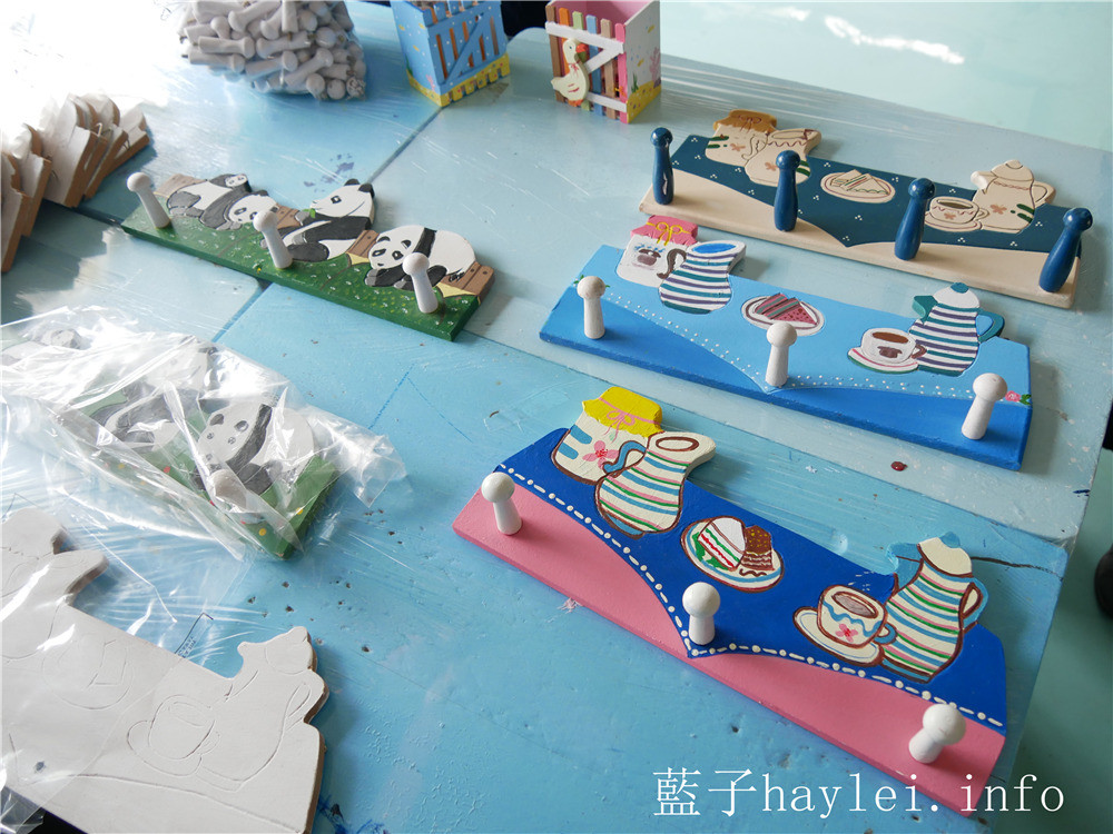 雲林口湖/沐藝家DIY休閒觀光工廠-開心彩繪,發揮創造力,雲林旅遊的親子休閒好去處!木藝牆ig打卡、雲林私房景點推薦!雲林美食/口湖美食/口湖遊客中心裡面/雲嘉南好好玩/雲嘉南旅遊/雲林海線/雲林旅遊/口湖鄉景點推薦/藍子愛旅行 國內旅遊 攝影 民生資訊分享 自己動手做!