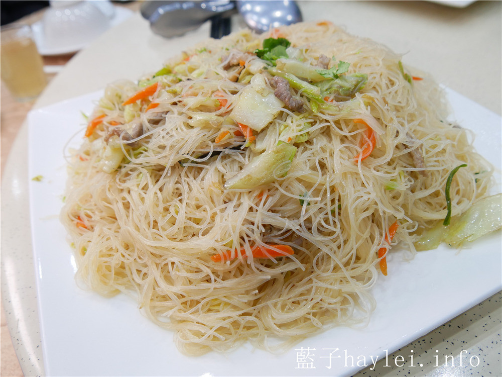 雲林口湖/口湖遊客中心-提供旅遊資訊、販售當地小農特產,更有甘苦人午餐、甘苦人下午茶等特色餐點預約享用,鄰近西濱公路,61快速道路的休息站,適合旅客休憩的好地方!ig打卡、雲林私房景點推薦!雲林美食/口湖美食/雲嘉南好好玩/雲嘉南旅遊/雲林海線/雲林旅遊/口湖鄉景點推薦/藍子愛旅行 中式料理 國內旅遊 攝影 民生資訊分享 飲食集錦