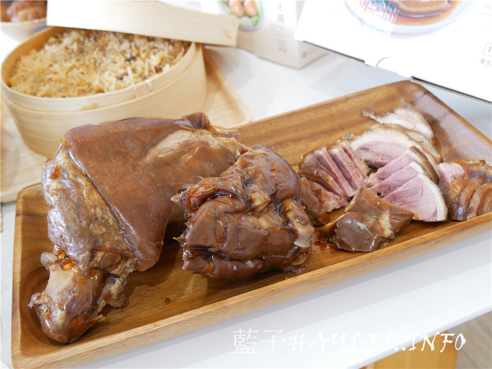 Rakuten樂天市場/網路購物/樂天買年貨,折扣天天有!年菜美食、點心禮盒、美妝保養、名錶香水、家具家飾通通下殺,省上加省,1/2-1/14跟著藍子一起在樂天年貨大街下單吧~台灣樂天市場/樂天年貨大街~新春專鼠推薦/果貿吳媽家五星飯店級年菜組/跟著藍子買/購物達人藍子 攝影 民生資訊分享 飲食集錦