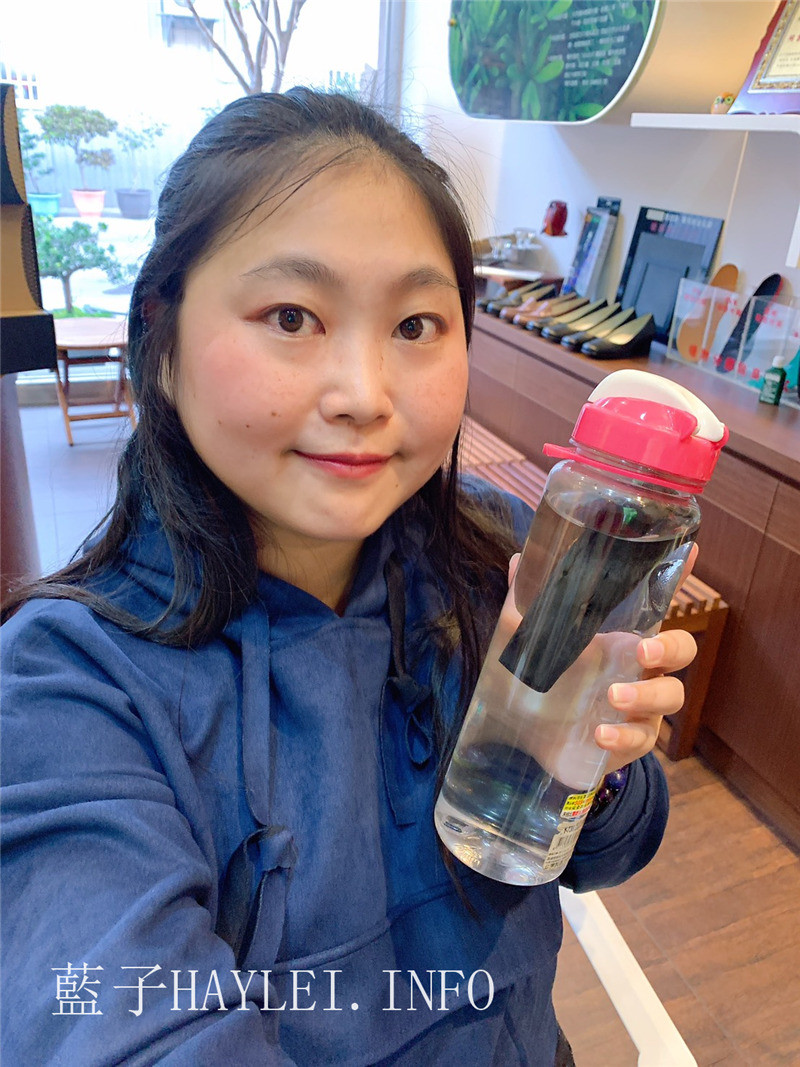 台中潭子區/Deryou德行天下/足弓職人健康鞋墊-腳正鞋墊穿起來柔軟舒適且支撐力超強,久走不累的秘密武器,腳的健康不能等!BabyCarbon寶貝炭泡茶、喝水、煮飯都超實用!足部保健/母嬰用品/健康養生/鞋底鞋墊/足弓鞋墊/RE紅包/輕量足弓鞋/藍子愛保養 保養品分享 健康養身 攝影 民生資訊分享