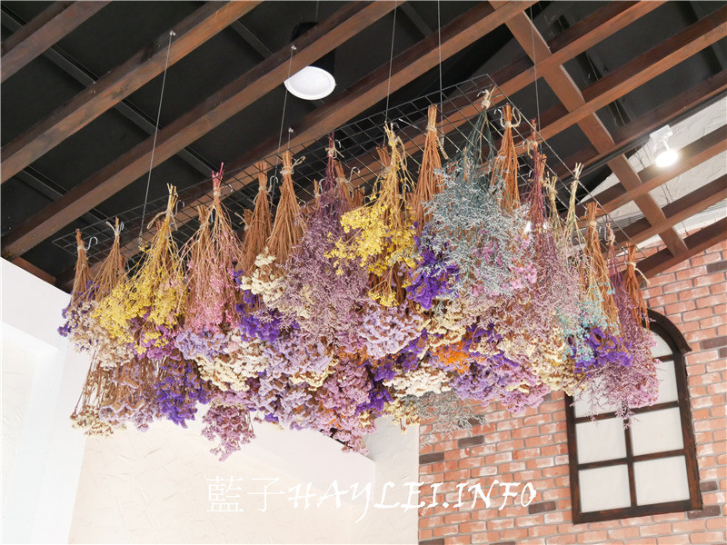 台中大雅/下午茶美食/Petit Forêt 小林煎餅x富林園洋菓子(PF洋菓子森林)-在復古鄉村風城堡享受柔滑乳酪派、雙層起司蛋糕、葉子派餅乾等幸福甜點,感受南法的慢活與悠閒~台中美食/台中景點/台中下午茶/台中城堡風咖啡廳/南法風城堡/台中甜點/大雅美食/大雅下午茶/甜點蛋糕/餅乾點心/結婚禮盒推薦/客製化喜餅/台中餐廳/台中好拍下午茶/藍子愛美食 國內旅遊 攝影 民生資訊分享 飲食集錦
