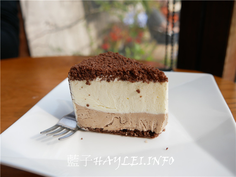 台中大雅/下午茶美食/Petit Forêt 小林煎餅x富林園洋菓子(PF洋菓子森林)-在復古鄉村風城堡享受柔滑乳酪派、雙層起司蛋糕、葉子派餅乾等幸福甜點,感受南法的慢活與悠閒~台中美食/台中景點/台中下午茶/台中城堡風咖啡廳/南法風城堡/台中甜點/大雅美食/大雅下午茶/甜點蛋糕/餅乾點心/結婚禮盒推薦/客製化喜餅/台中餐廳/台中好拍下午茶/藍子愛美食 國內旅遊 攝影 民生資訊分享 飲食集錦