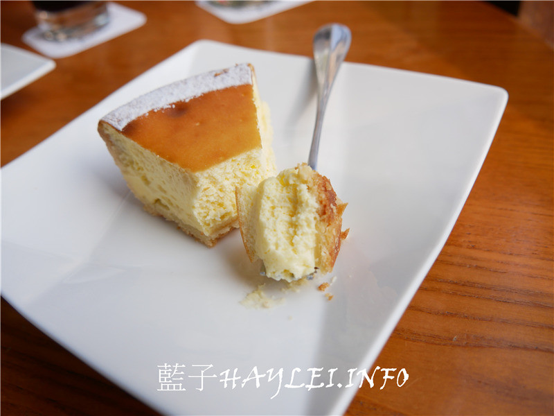 台中大雅/下午茶美食/Petit Forêt 小林煎餅x富林園洋菓子(PF洋菓子森林)-在復古鄉村風城堡享受柔滑乳酪派、雙層起司蛋糕、葉子派餅乾等幸福甜點,感受南法的慢活與悠閒~台中美食/台中景點/台中下午茶/台中城堡風咖啡廳/南法風城堡/台中甜點/大雅美食/大雅下午茶/甜點蛋糕/餅乾點心/結婚禮盒推薦/客製化喜餅/台中餐廳/台中好拍下午茶/藍子愛美食 國內旅遊 攝影 民生資訊分享 飲食集錦