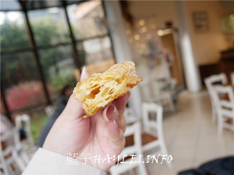 台中大雅/下午茶美食/Petit Forêt 小林煎餅x富林園洋菓子(PF洋菓子森林)-在復古鄉村風城堡享受柔滑乳酪派、雙層起司蛋糕、葉子派餅乾等幸福甜點,感受南法的慢活與悠閒~台中美食/台中景點/台中下午茶/台中城堡風咖啡廳/南法風城堡/台中甜點/大雅美食/大雅下午茶/甜點蛋糕/餅乾點心/結婚禮盒推薦/客製化喜餅/台中餐廳/台中好拍下午茶/藍子愛美食 國內旅遊 攝影 民生資訊分享 飲食集錦
