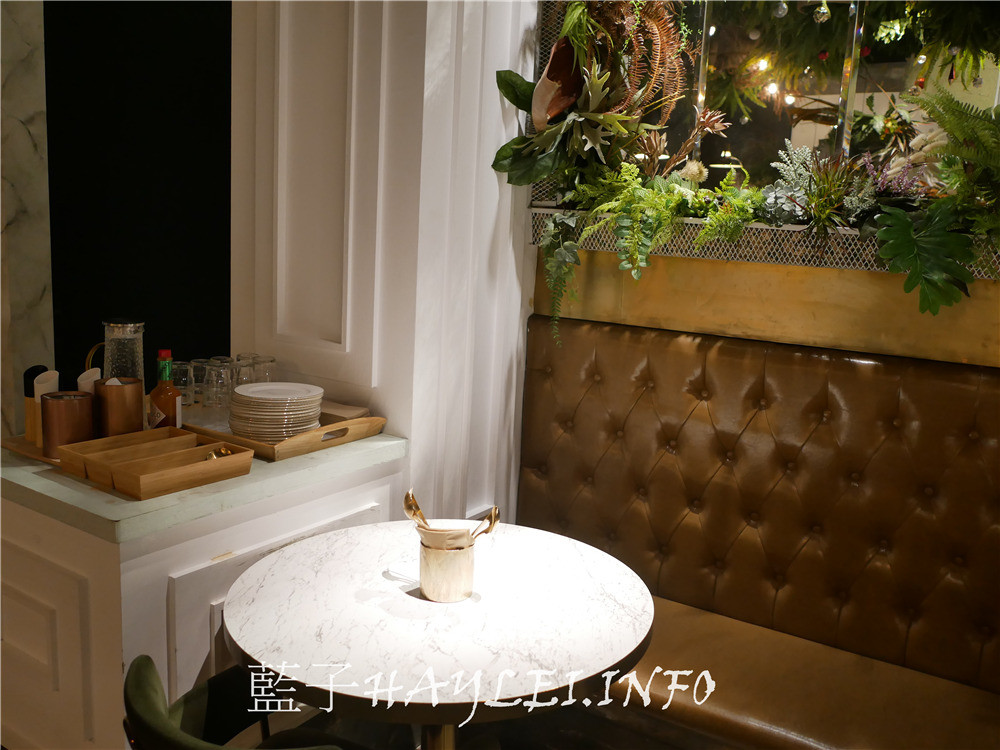 新竹東區/Garden Party Restaurant/派對花園餐廳-排餐精緻美味，裝潢華美貴氣，新竹網美拍照打卡必訪，花園餐廳環境絕美超好拍～新竹美食/新竹西餐廳/新竹餐廳推薦/花園餐廳/新竹義式餐廳/金山街餐廳/IG打卡餐廳熱門點/情侶約會/姊妹聚會/濕式熟成牛排/熱帶植物花草牆/近新竹科學園區/有停車場/藍子愛美食 國內旅遊 攝影 民生資訊分享 飲食集錦 