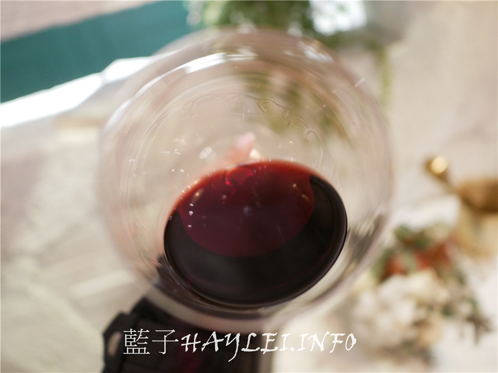 新竹東區/Garden Party Restaurant/派對花園餐廳-排餐精緻美味，裝潢華美貴氣，新竹網美拍照打卡必訪，花園餐廳環境絕美超好拍～新竹美食/新竹西餐廳/新竹餐廳推薦/花園餐廳/新竹義式餐廳/金山街餐廳/IG打卡餐廳熱門點/情侶約會/姊妹聚會/濕式熟成牛排/熱帶植物花草牆/近新竹科學園區/有停車場/藍子愛美食 國內旅遊 攝影 民生資訊分享 飲食集錦 