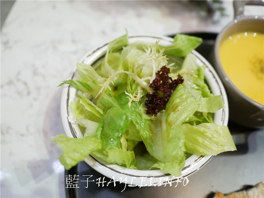 新竹東區/Garden Party Restaurant/派對花園餐廳-排餐精緻美味，裝潢華美貴氣，新竹網美拍照打卡必訪，花園餐廳環境絕美超好拍～新竹美食/新竹西餐廳/新竹餐廳推薦/花園餐廳/新竹義式餐廳/金山街餐廳/IG打卡餐廳熱門點/情侶約會/姊妹聚會/濕式熟成牛排/熱帶植物花草牆/近新竹科學園區/有停車場/藍子愛美食 國內旅遊 攝影 民生資訊分享 飲食集錦 