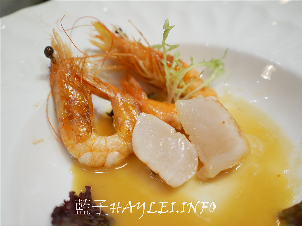 新竹東區/Garden Party Restaurant/派對花園餐廳-排餐精緻美味，裝潢華美貴氣，新竹網美拍照打卡必訪，花園餐廳環境絕美超好拍～新竹美食/新竹西餐廳/新竹餐廳推薦/花園餐廳/新竹義式餐廳/金山街餐廳/IG打卡餐廳熱門點/情侶約會/姊妹聚會/濕式熟成牛排/熱帶植物花草牆/近新竹科學園區/有停車場/藍子愛美食 國內旅遊 攝影 民生資訊分享 飲食集錦 