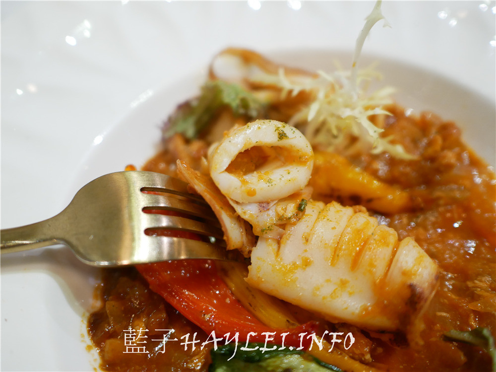 新竹東區/Garden Party Restaurant/派對花園餐廳-排餐精緻美味，裝潢華美貴氣，新竹網美拍照打卡必訪，花園餐廳環境絕美超好拍～新竹美食/新竹西餐廳/新竹餐廳推薦/花園餐廳/新竹義式餐廳/金山街餐廳/IG打卡餐廳熱門點/情侶約會/姊妹聚會/濕式熟成牛排/熱帶植物花草牆/近新竹科學園區/有停車場/藍子愛美食 國內旅遊 攝影 民生資訊分享 飲食集錦 