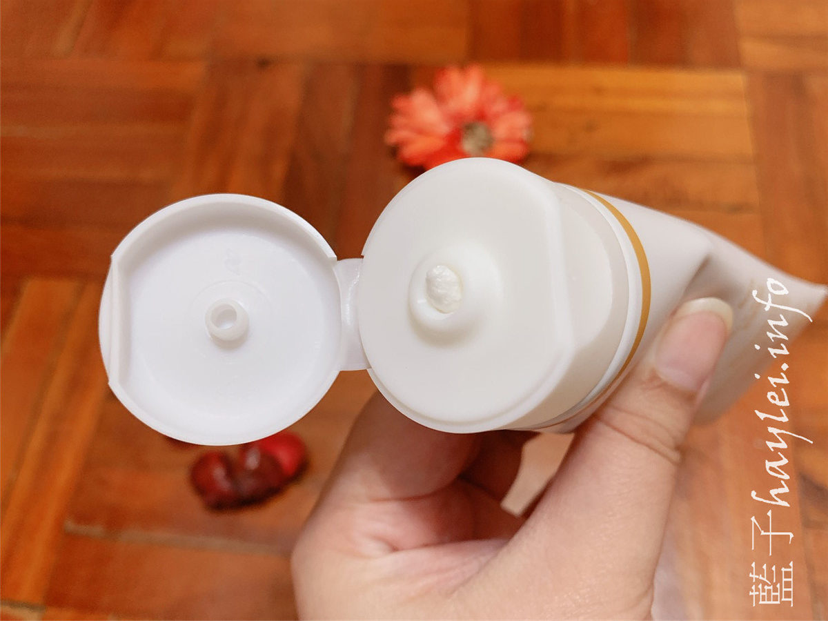 洗面乳推薦/仟米胺基酸洗面霜-清潔力非常優秀,使用後的肌膚摸起來嫩滑不澀,適合混合型或油性膚質使用的潔面產品 美妝保養/肌膚保養/清潔肌膚/chummy/MIT保養品/台灣保養品牌/臉部清潔推薦/skincare/facial cleaner/藍子愛美麗 保養品分享 攝影 民生資訊分享