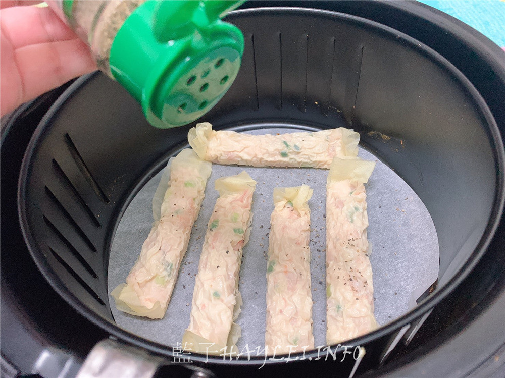 宅配美食開箱文-生猛海鮮團購美食推薦/36Life鮮綠生活-團購生鮮必吃的氣炸鍋美食,大推鮮嫩美味的台南老饕級去刺虱目魚肚、真材實料的丸類界LV蝦枝花丸、鮮香美味的海金鑽府城蝦捲、奶香四溢的起司特級蝦捲&肥碩鮮美的草蝦。冷凍宅配/生鮮宅配/團購生鮮/團購美食/氣炸鍋料理/藍子愛美食 中式料理 宅配食記 攝影 民生資訊分享 飲食集錦