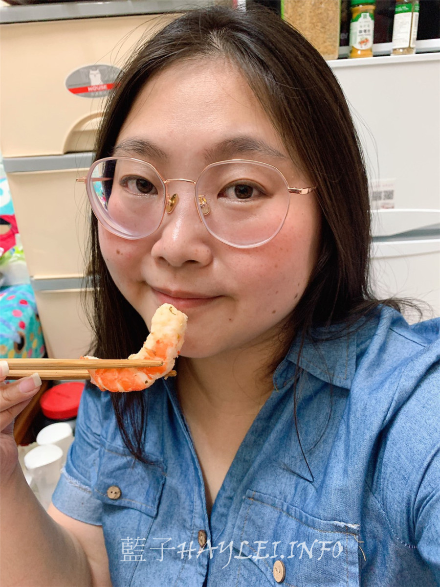 宅配美食開箱文-生猛海鮮團購美食推薦/36Life鮮綠生活-團購生鮮必吃的氣炸鍋美食,大推鮮嫩美味的台南老饕級去刺虱目魚肚、真材實料的丸類界LV蝦枝花丸、鮮香美味的海金鑽府城蝦捲、奶香四溢的起司特級蝦捲&肥碩鮮美的草蝦。冷凍宅配/生鮮宅配/團購生鮮/團購美食/氣炸鍋料理/藍子愛美食 中式料理 宅配食記 攝影 民生資訊分享 飲食集錦