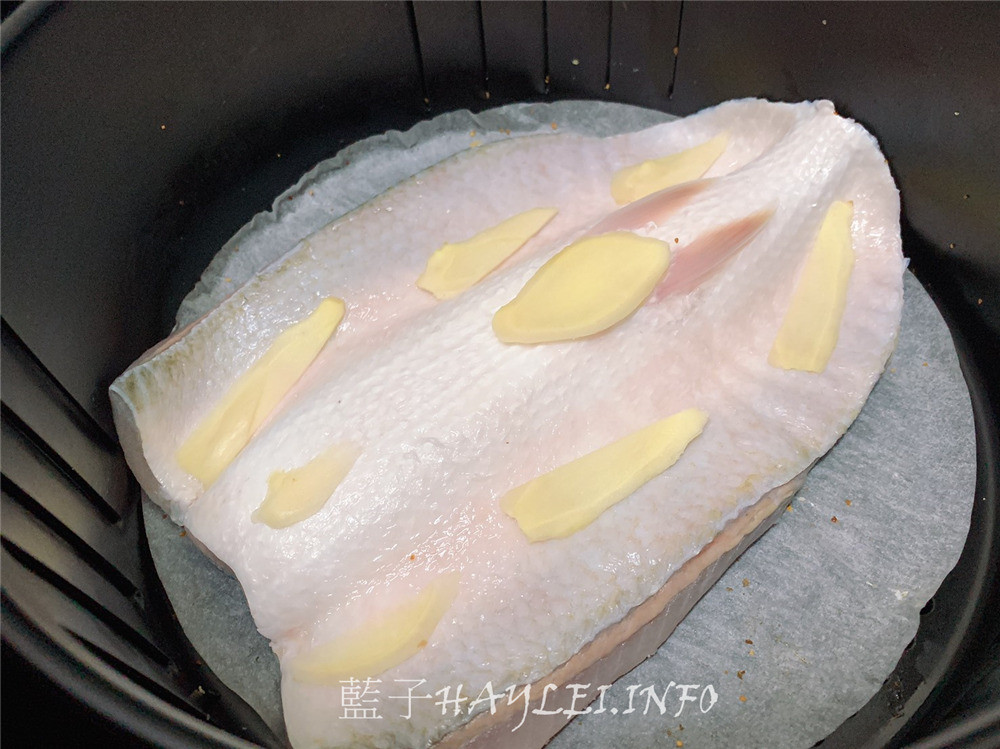 宅配美食開箱文-生猛海鮮團購美食推薦/36Life鮮綠生活-團購生鮮必吃的氣炸鍋美食,大推鮮嫩美味的台南老饕級去刺虱目魚肚、真材實料的丸類界LV蝦枝花丸、鮮香美味的海金鑽府城蝦捲、奶香四溢的起司特級蝦捲&肥碩鮮美的草蝦。冷凍宅配/生鮮宅配/團購生鮮/團購美食/氣炸鍋料理/藍子愛美食 中式料理 宅配食記 攝影 民生資訊分享 飲食集錦