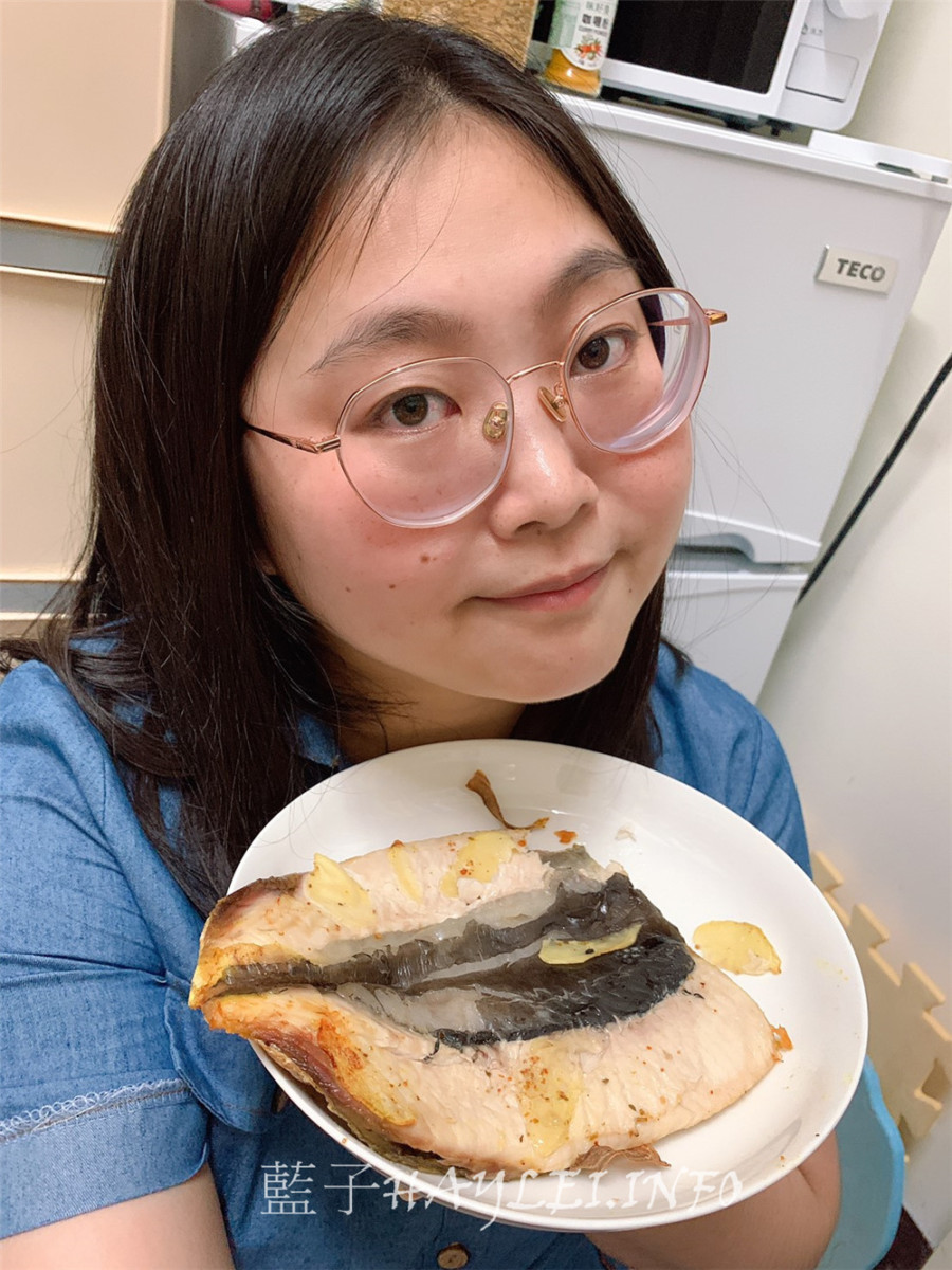 宅配美食開箱文-生猛海鮮團購美食推薦/36Life鮮綠生活-團購生鮮必吃的氣炸鍋美食,大推鮮嫩美味的台南老饕級去刺虱目魚肚、真材實料的丸類界LV蝦枝花丸、鮮香美味的海金鑽府城蝦捲、奶香四溢的起司特級蝦捲&肥碩鮮美的草蝦。冷凍宅配/生鮮宅配/團購生鮮/團購美食/氣炸鍋料理/藍子愛美食 中式料理 宅配食記 攝影 民生資訊分享 飲食集錦