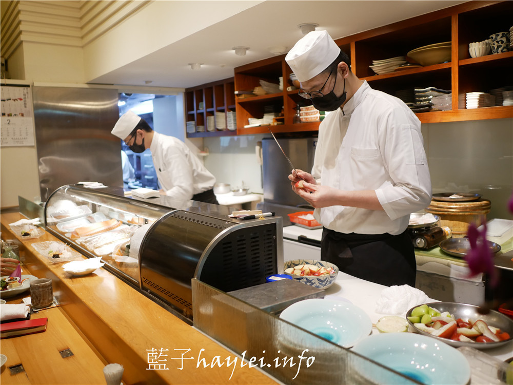 台北信義區/心月懷石日本料理-高雅精緻的日式懷石料理,採用新鮮當季食材的無菜單料理,順應四時,品味四季,入口滿是驚喜!近台北捷運101/世貿站~台北美食/台北日本料理/台北無菜單料理/懷石料理/台北信義區美食/101附近美食/世貿美食/商務聚餐/無菜單料理/藍子愛美食 國內旅遊 攝影 民生資訊分享 飲食集錦